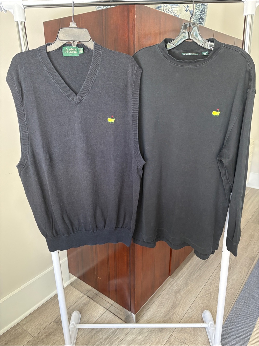 Masters Black V-Neck Sweater Vest and Crew neck Sweatshirt sz xl